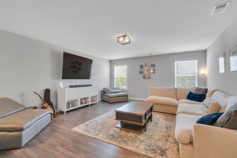 Single Family Residence in Spartanburg SC 197 Dillon Circle 18.jpg