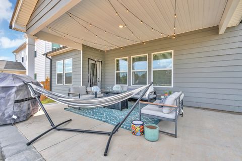 Single Family Residence in Spartanburg SC 197 Dillon Circle 29.jpg