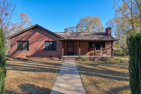 Single Family Residence in Woodruff SC 809 W Georgia Street St.jpg