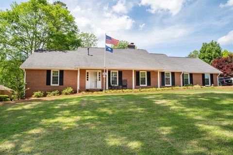 Single Family Residence in Spartanburg SC 229 Cart Drive.jpg