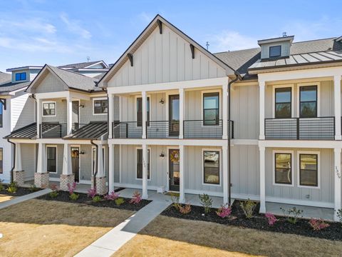 Townhouse in Duncan SC 1305 S Pinot Road.jpg