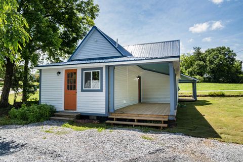 Single Family Residence in Campobello SC 114 Montgomery Street 48.jpg
