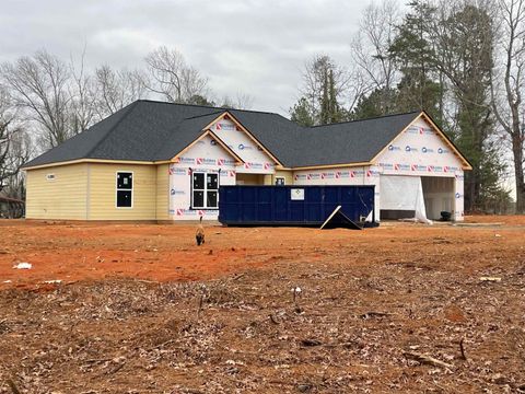 Single Family Residence in Chesnee SC 4018 HWY 11.jpg