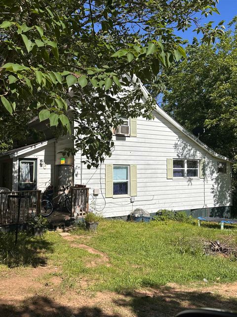 Single Family Residence in enoree SC 3 Mcgowan st.jpg