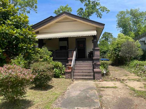 Single Family Residence in Spartanburg SC 166 Edwards Avenue.jpg