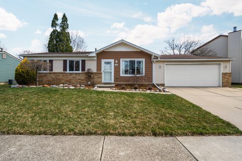 Single Family Residence in Canton_Wayne MI 43758 Yorktown St. Street.jpg