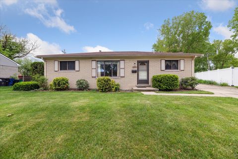 Single Family Residence in Westland MI 33571 LANCASHIRE Street.jpg