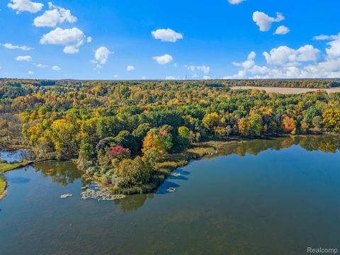 Unimproved Land in Howell MI 4695 Waterwood Way.jpg