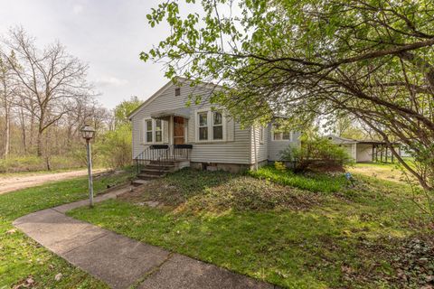 Single Family Residence in Ann Arbor Washtenaw MI 1848 Calvin Street.jpg