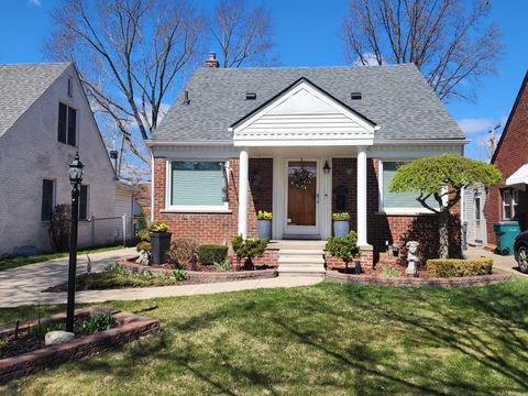 Single Family Residence in Dearborn Wayne MI 2644 HOLLYWOOD Street.jpg