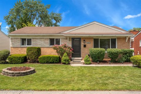 Single Family Residence in Westland MI 32532 Steinhauer Street.jpg