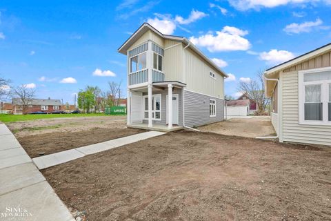 Single Family Residence in Detroit Wayne MI 2970 Ashland Street.jpg