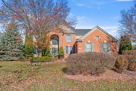 Single Family Residence in Canton_Wayne MI 1549 MCLAINE Street.jpg