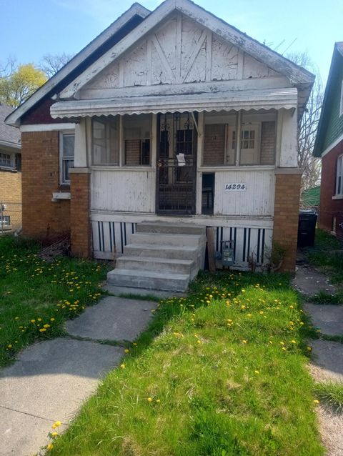 Single Family Residence in Detroit Wayne MI 14294 roselawn St.jpg