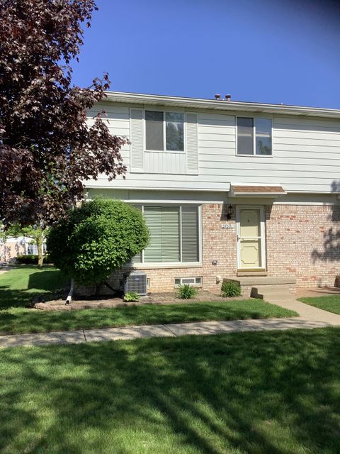 Condominium in Westland MI 37691 COLONIAL Drive.jpg