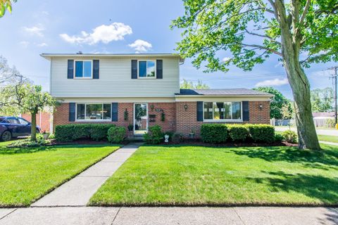 Single Family Residence in Westland Wayne MI 36267 Canyon Drive.jpg