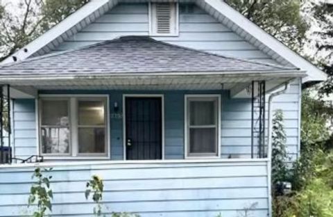 Single Family Residence in Flint_Genesee MI 1805 ARIZONA Avenue.jpg