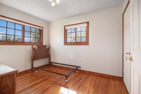 Single Family Residence in Westland Wayne MI 32312 AVONDALE Street 9.jpg