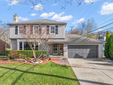 Single Family Residence in Birmingham_Oakland MI 956 NORFOLK Street.jpg