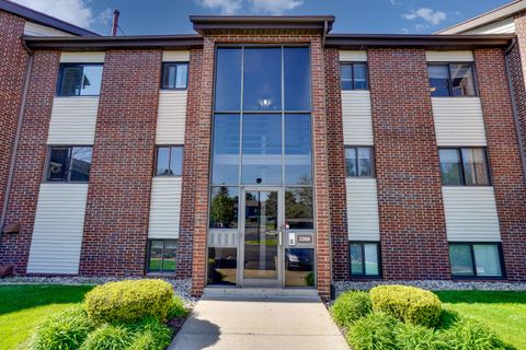 Condominium in Grand Rapids Kent MI 3368 Devonwood Hills Drive #A.jpg