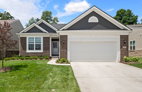Condominium in Canton_Wayne MI 50230 CROMWELL Street.jpg