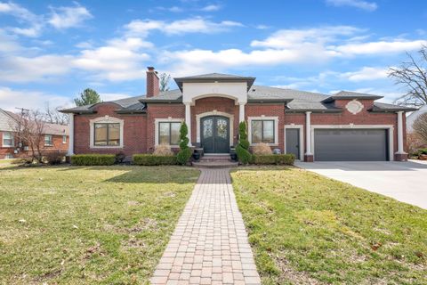 Single Family Residence in Dearborn_Wayne MI 25031 NEWTON Street.jpg