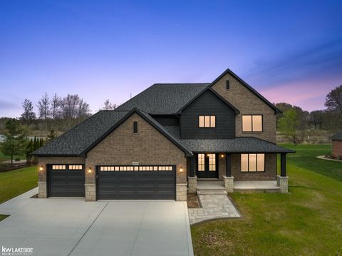 Single Family Residence in Richmond Macomb MI 68198 Lake Angela Pointe.jpg