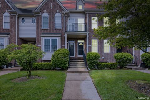Condominium in Westland MI 39170 Brookfield Drive.jpg