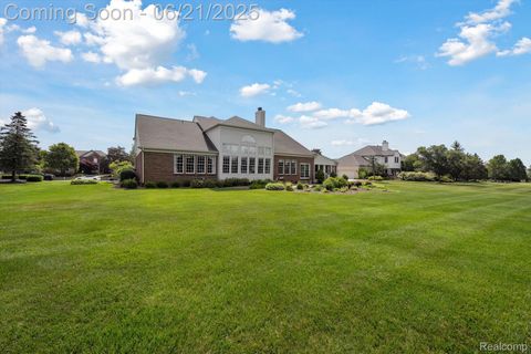 Single Family Residence in Plymouth MI 11201 Fellows Creek Drive 49.jpg