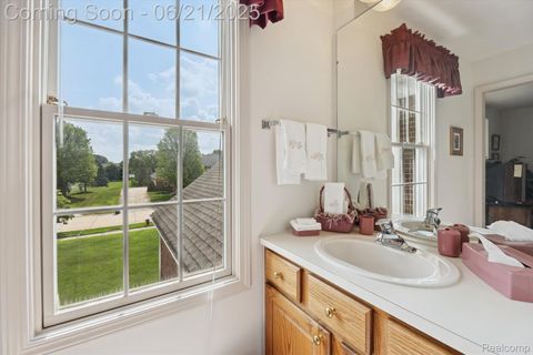 Single Family Residence in Plymouth MI 11201 Fellows Creek Drive 33.jpg
