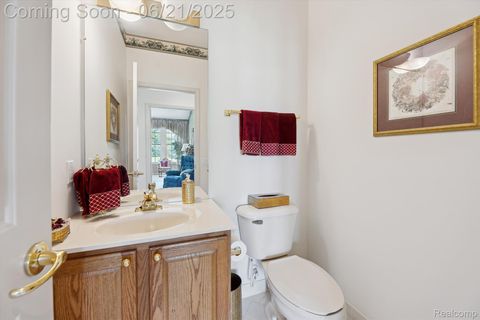 Single Family Residence in Plymouth MI 11201 Fellows Creek Drive 38.jpg