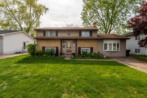 Single Family Residence in Westland Wayne MI 1156 S CARLSON Street.jpg