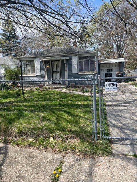 Single Family Residence in Detroit Wayne MI 15519 Plainview Avenue.jpg
