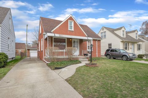 Single Family Residence in Dearborn_Wayne MI 3330 DETROIT Street.jpg