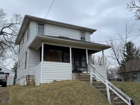 Single Family Residence in Flint_Genesee MI 613 E Van Wagoner Avenue.jpg