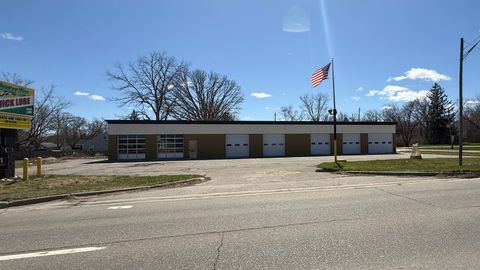  in Flint_Genesee MI 4129 CORUNNA Road.jpg