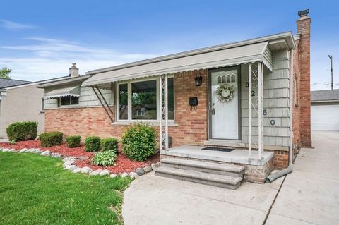 Single Family Residence in Westland MI 32760 MERRITT Drive.jpg
