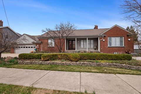 Single Family Residence in Detroit_Wayne MI 14511 Harbor Street.jpg