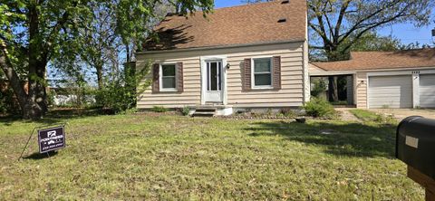 Single Family Residence in Westland Wayne MI 34802 PARDO Street.jpg