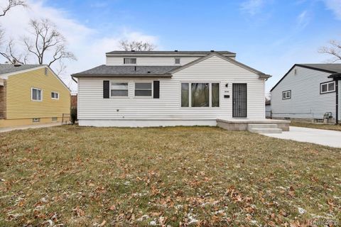 Single Family Residence in Dearborn Heights MI 28148 Rosewood Street.jpg