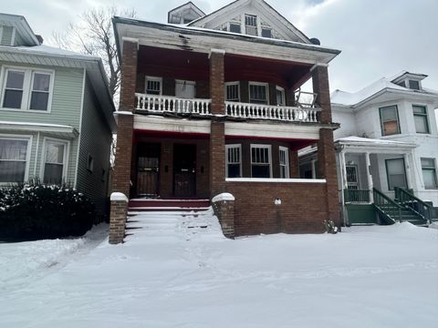 Multi Family in HighlandPark_Wayne MI 235 - 235 1/2 W BUENA VISTA Street.jpg