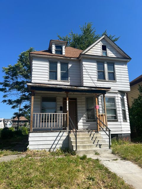 Single Family Residence in HighlandPark_Wayne MI 207 CONNECTICUT Street.jpg