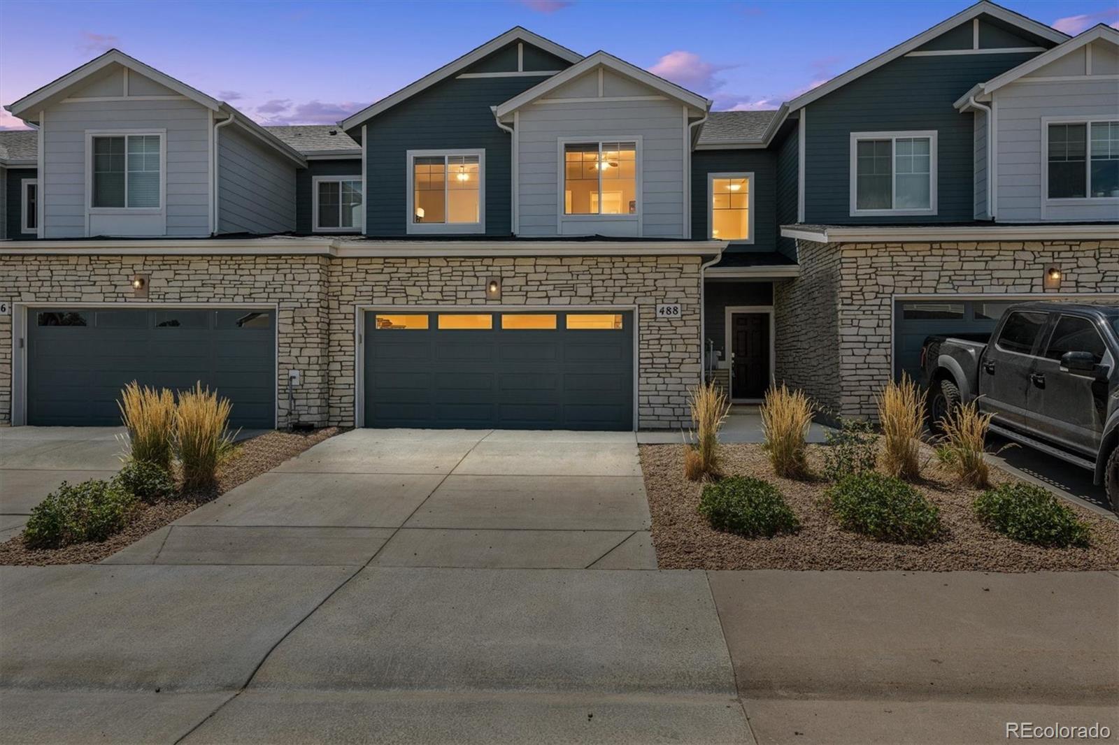 488 Whisper Wind Ln, Castle Rock, CO 80104 photo