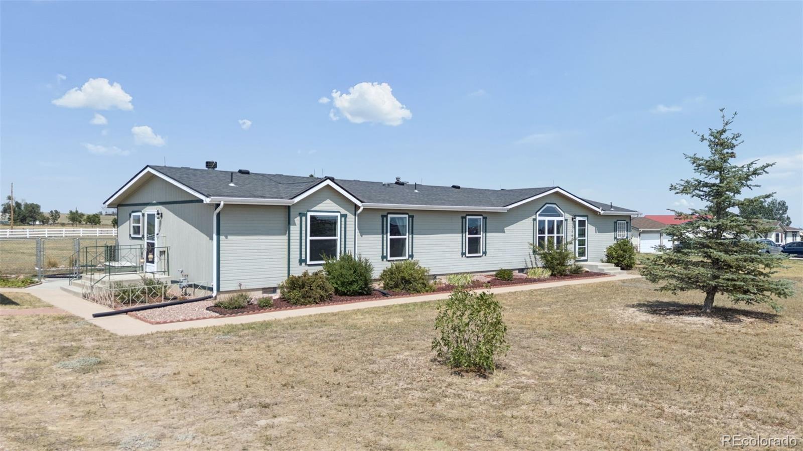 15624 Lucy Ln, Peyton, CO 80831 photo