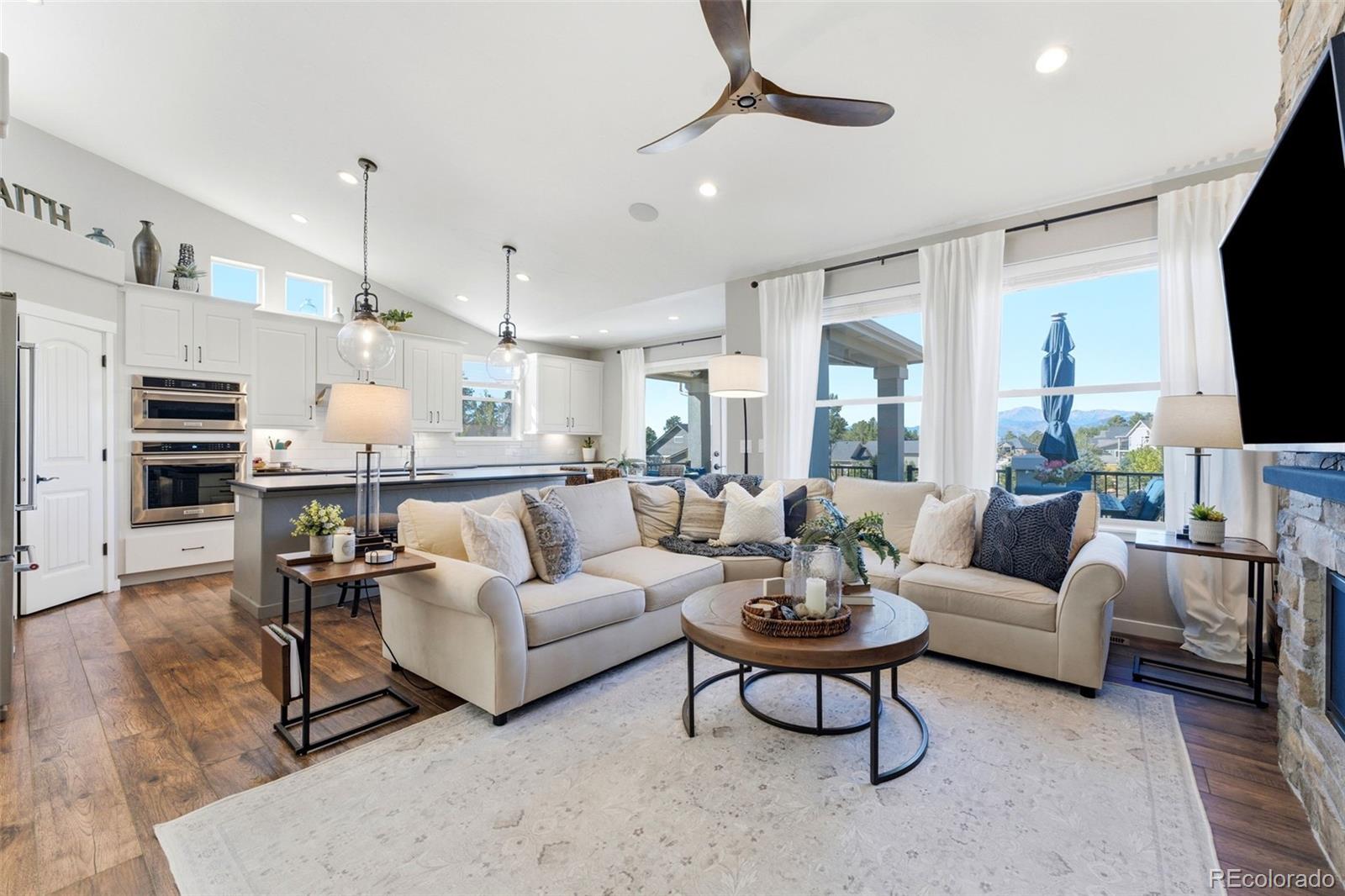 1386 Catnap Ln, Monument, CO 80132 photo