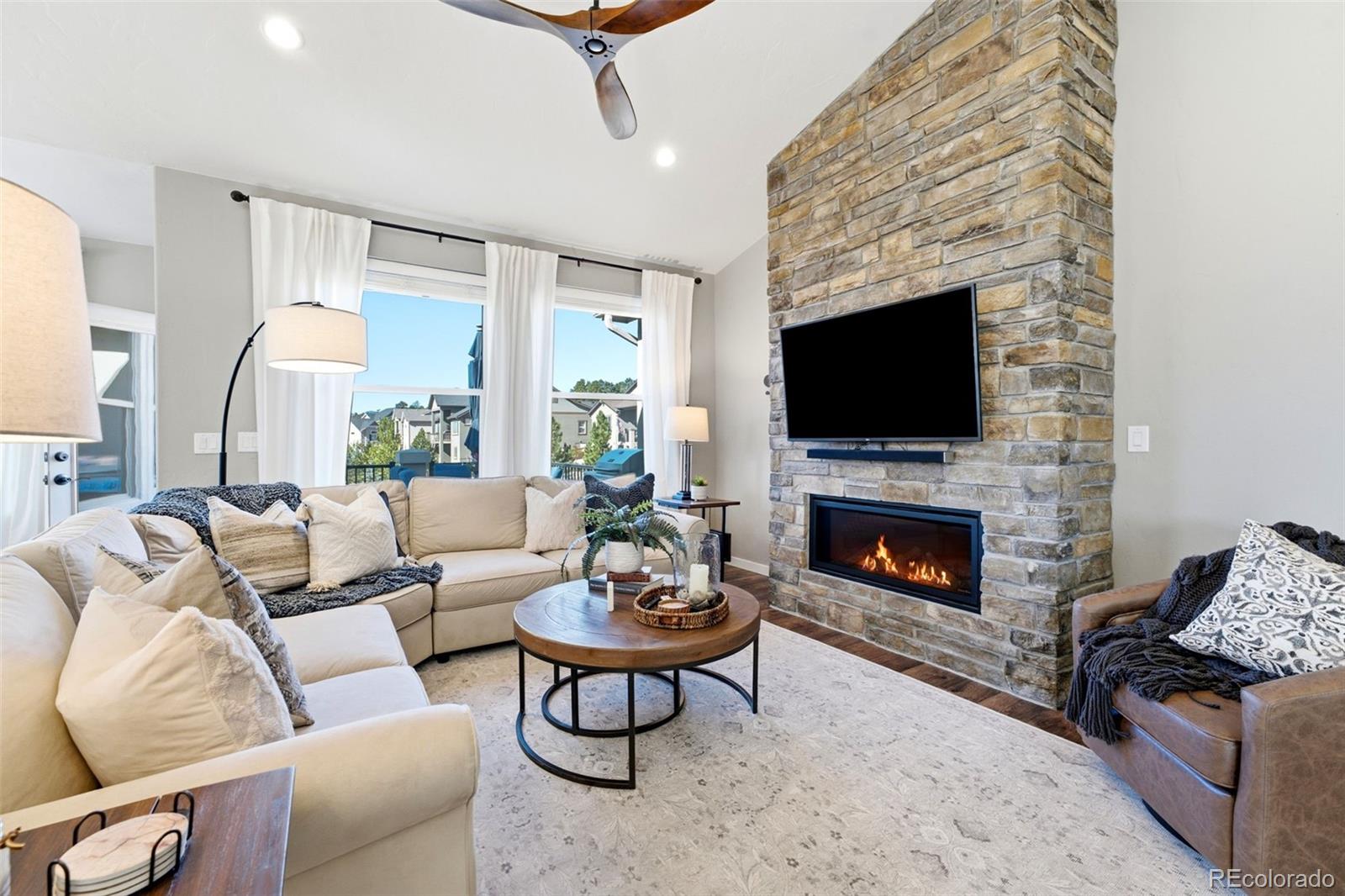 1386 Catnap Ln, Monument, CO 80132 photo