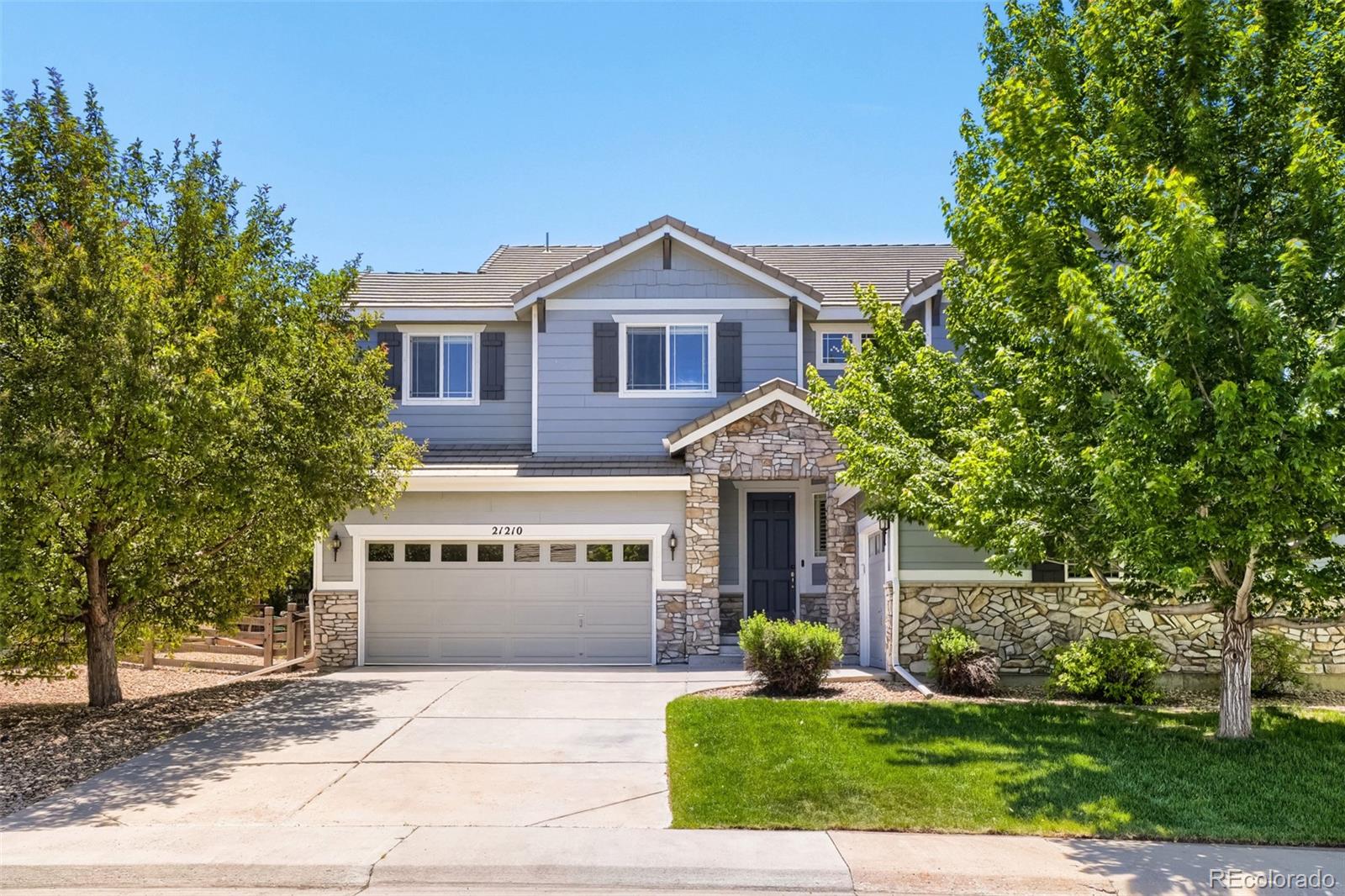 21210 Bellewood Dr, Aurora, CO 80015