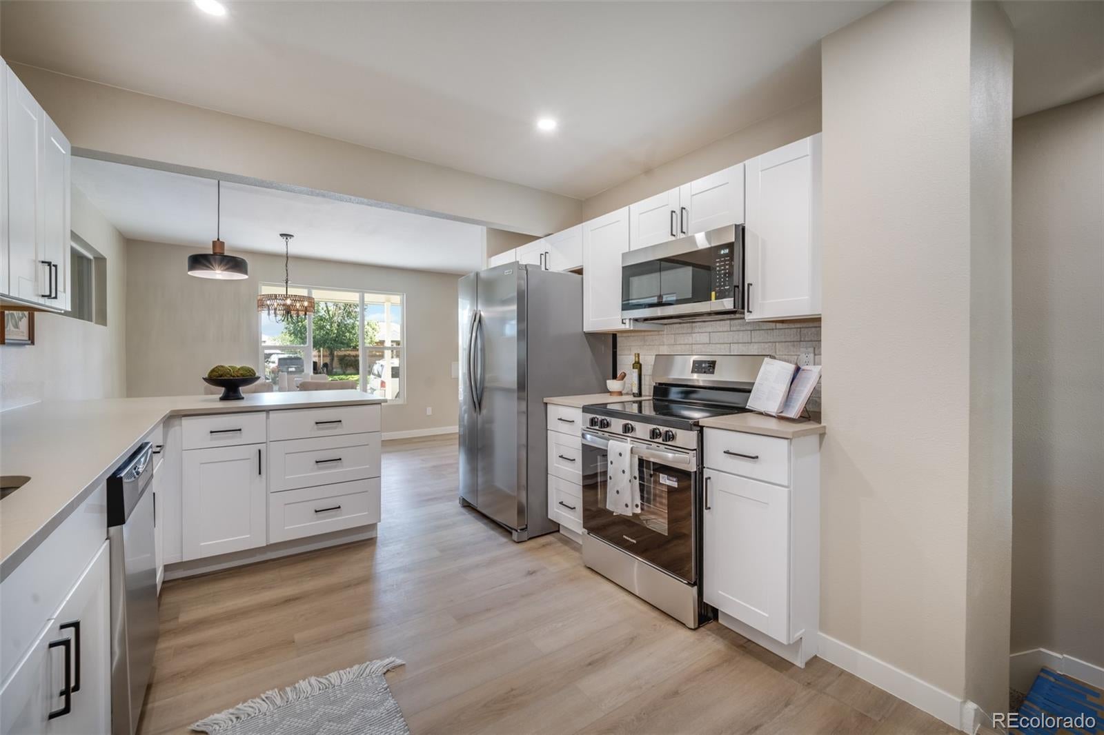 6930 Alan Dr, Denver, CO 80221 photo
