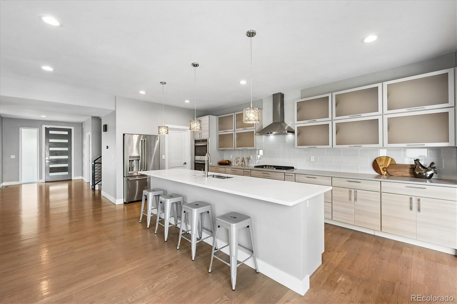 1694 S Madison St, Denver, CO 80210 photo