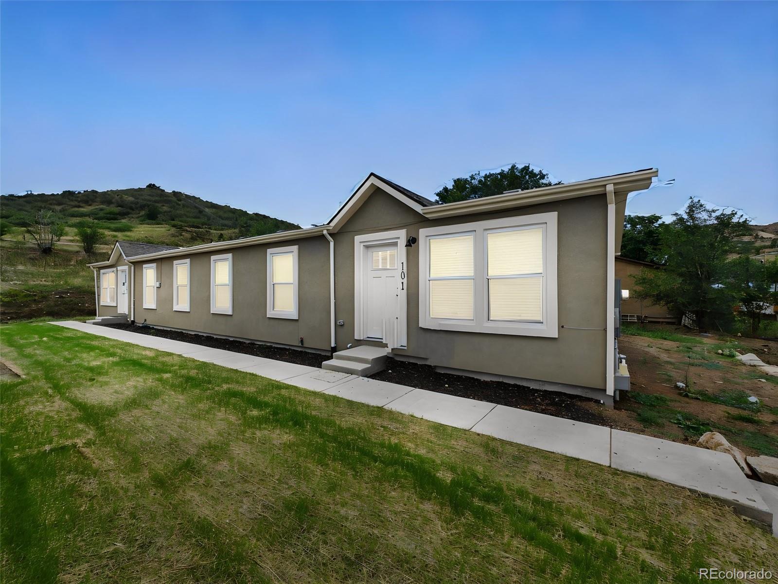 2515 Busch Ave, Colorado Springs, CO 80904 photo